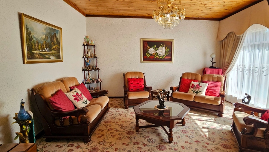3 Bedroom Property for Sale in Fichardt Park Free State